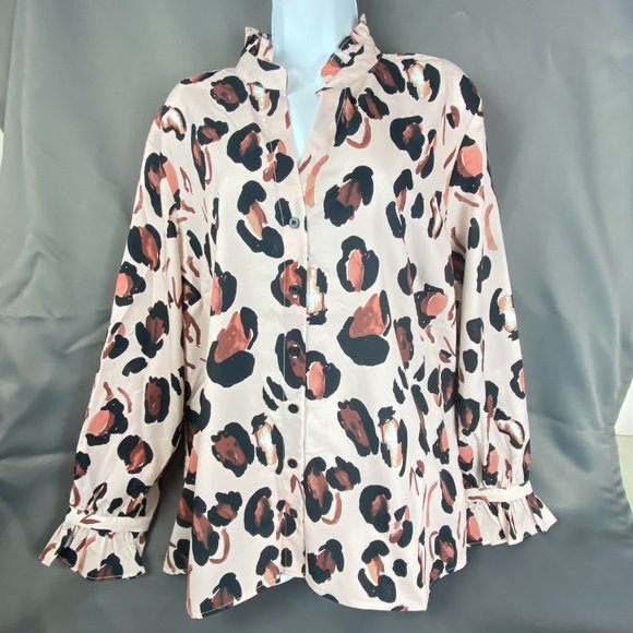 Eloquii Frankie Button Down Blouse In Panthera Animal Print Size 18 - Picture 10 of 12